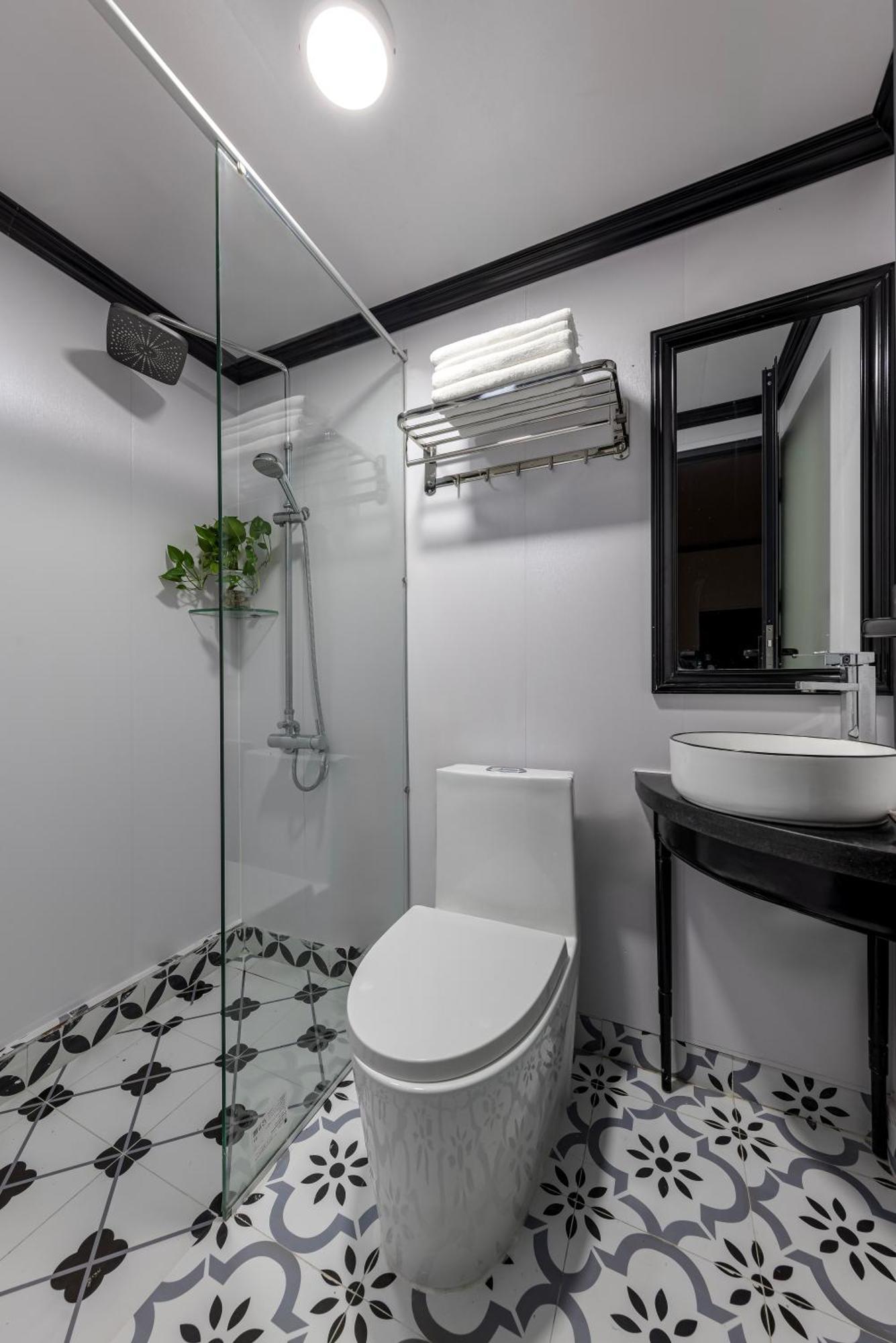 Hanoi Elpis Hotel&Spa Buitenkant foto