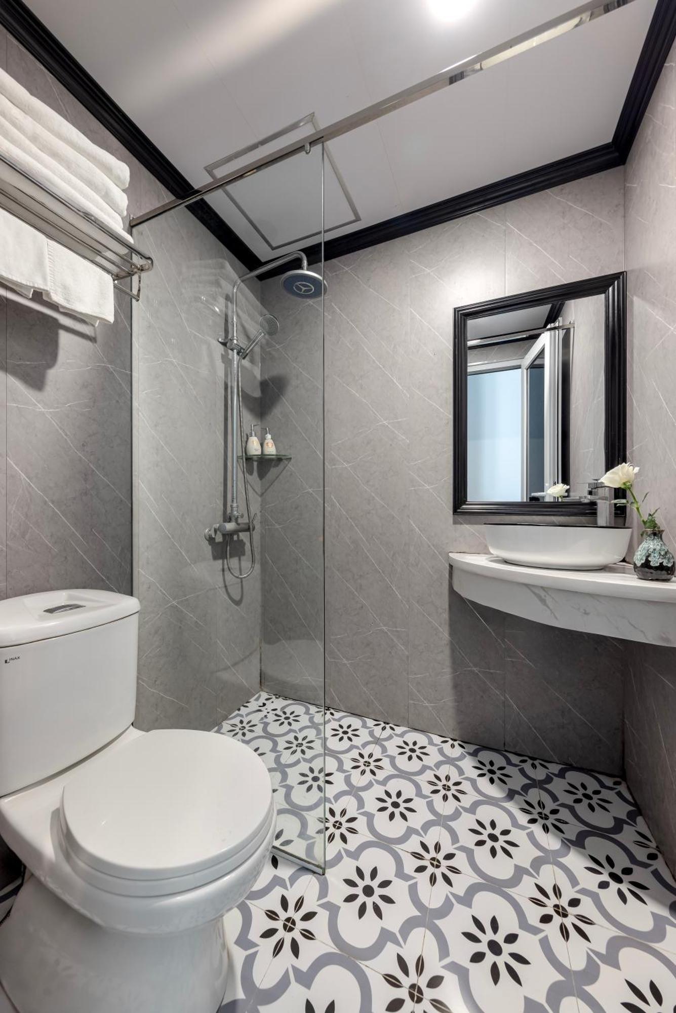 Hanoi Elpis Hotel&Spa Buitenkant foto